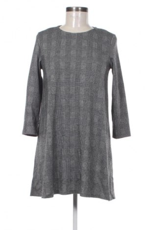 Šaty  Stradivarius, Velikost M, Barva Vícebarevné, Cena  59,00 Kč