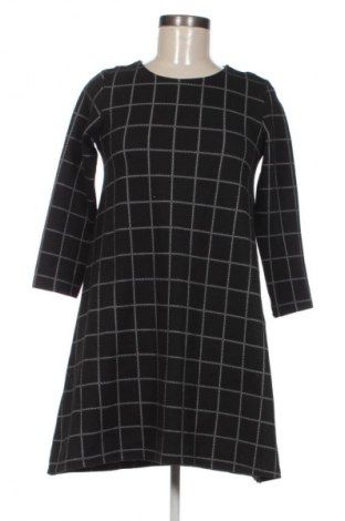 Šaty  Stradivarius, Veľkosť M, Farba Viacfarebná, Cena  2,95 €