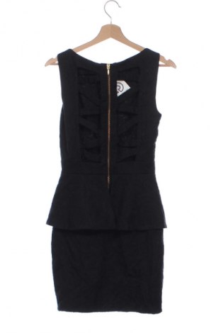 Sukienka Suite Blanco, Rozmiar S, Kolor Czarny, Cena 18,99 zł