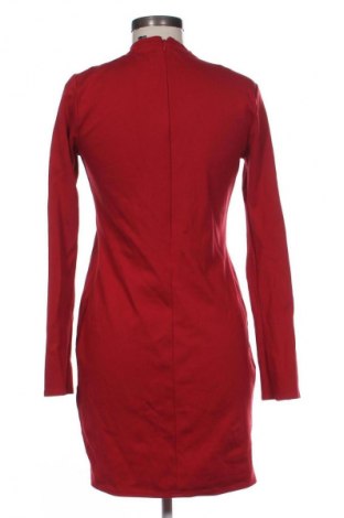 Рокля Superdry, Размер M, Цвят Червен, Цена 12,78 €