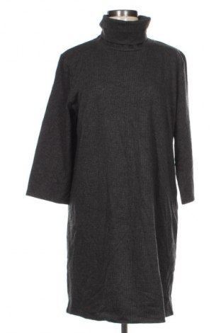 Рокля Tom Tailor, Размер M, Цвят Многоцветен, Цена 3,06 €