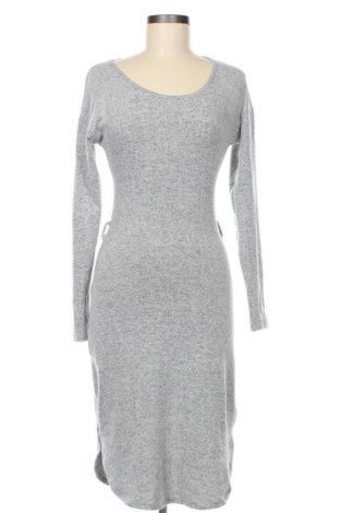 Šaty  Trendyol, Velikost S, Barva Šedá, Cena  99,00 Kč