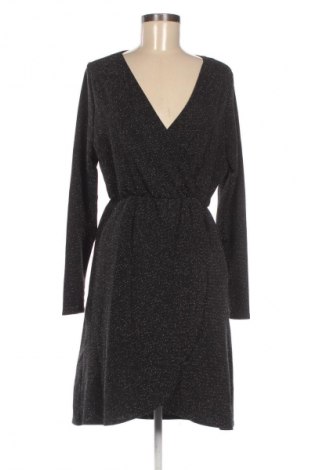 Рокля True Spirit, Размер M, Цвят Многоцветен, Цена 3,06 €