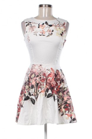 Рокля Unbranded, Размер XS, Цвят Многоцветен, Цена 11,67 €