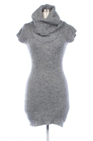 Рокля Unbranded, Размер S, Цвят Сив, Цена 13,80 €