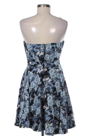 Рокля Unbranded, Размер M, Цвят Многоцветен, Цена 19,96 €