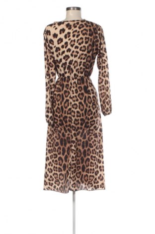 Рокля Unbranded, Размер M, Цвят Многоцветен, Цена 10,73 €