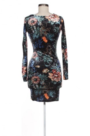 Kleid Unbranded, Größe S, Farbe Mehrfarbig, Preis 2,99 €