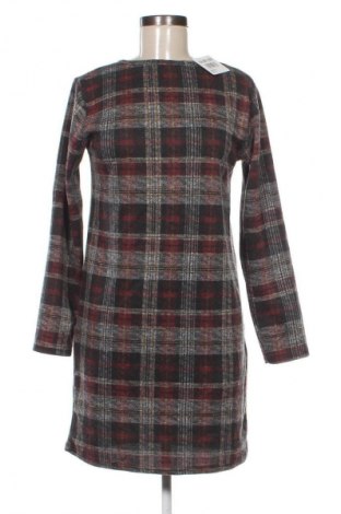 Рокля Unbranded, Размер M, Цвят Многоцветен, Цена 2,55 €