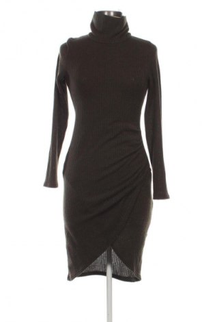 Рокля Unbranded, Размер M, Цвят Зелен, Цена 3,57 €