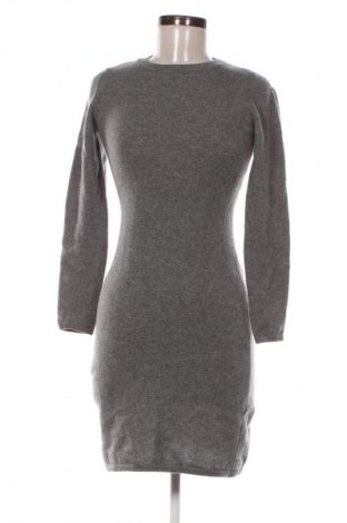 Šaty  United Colors Of Benetton, Velikost S, Barva Šedá, Cena  329,00 Kč