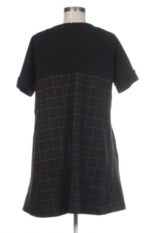 Šaty  United Colors Of Benetton, Velikost S, Barva Vícebarevné, Cena  209,00 Kč