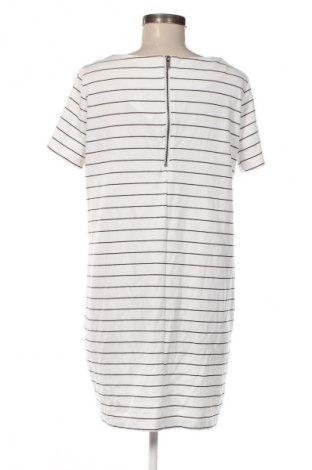 Šaty  VILA, Velikost XL, Barva Vícebarevné, Cena  319,00 Kč