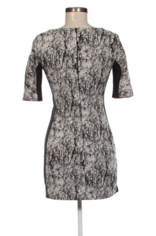 Šaty  Vanilia, Velikost S, Barva Vícebarevné, Cena  149,00 Kč