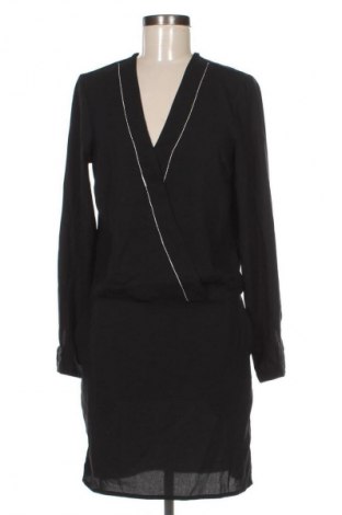 Šaty  Vero Moda, Velikost M, Barva Černá, Cena  129,00 Kč