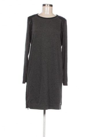 Рокля Vero Moda, Размер M, Цвят Сив, Цена 2,55 €
