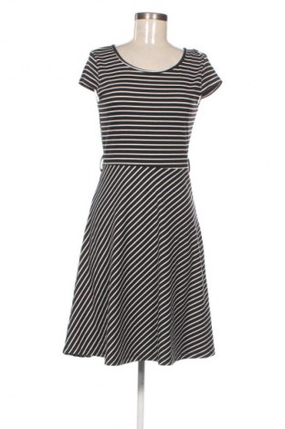 Рокля Vero Moda, Размер M, Цвят Многоцветен, Цена 5,62 €
