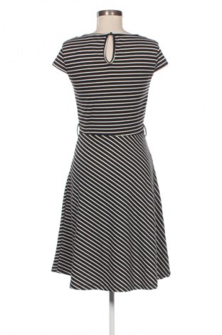Рокля Vero Moda, Размер M, Цвят Многоцветен, Цена 5,62 €
