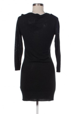 Šaty  YU. K., Velikost S, Barva Černá, Cena  119,00 Kč