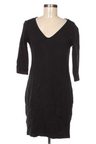 Rochie Yessica, Mărime M, Culoare Negru, Preț 10,99 Lei