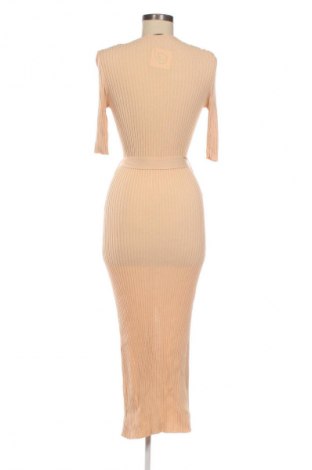 Рокля Zara, Размер M, Цвят Бежов, Цена 19,90 €