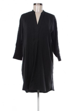 Šaty  Zara, Velikost M, Barva Černá, Cena  426,00 Kč