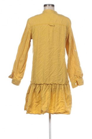 Šaty  Zara, Velikost S, Barva Žlutá, Cena  139,00 Kč