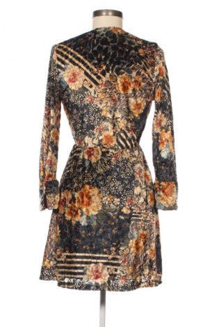 Šaty  Zara, Velikost XS, Barva Vícebarevné, Cena  79,00 Kč