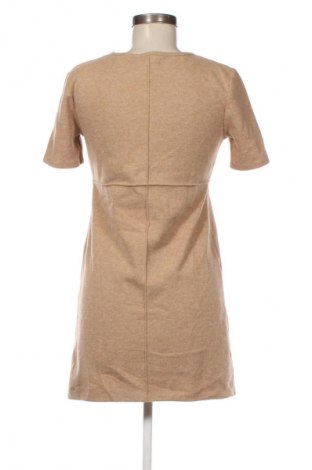 Рокля Zara, Размер M, Цвят Бежов, Цена 6,13 €