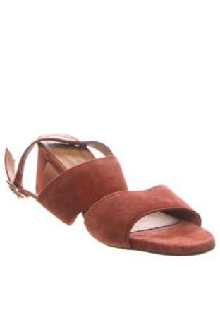 Σανδάλια Anonymous, Μέγεθος 39, Χρώμα Κόκκινο, Τιμή 92,99 €