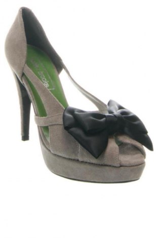 Σανδάλια Ashley Brooke, Μέγεθος 39, Χρώμα  Μπέζ, Τιμή 23,73 €