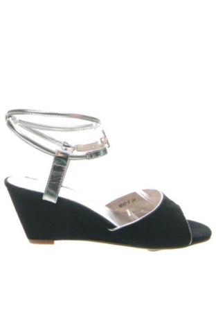 Σανδάλια Pia Di Fiore, Μέγεθος 38, Χρώμα Πολύχρωμο, Τιμή 75,29 €